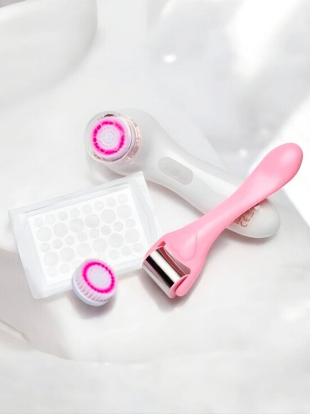 Catherine Malandrino ✦ Facial Set ✦ Cleansing Brush Ice Roller & Acne Dot NWT